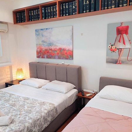 Lovely Apartment In Athens Center Екстер'єр фото