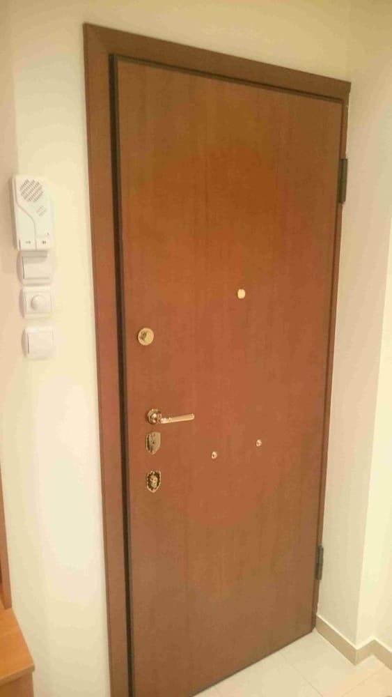 Lovely Apartment In Athens Center Екстер'єр фото