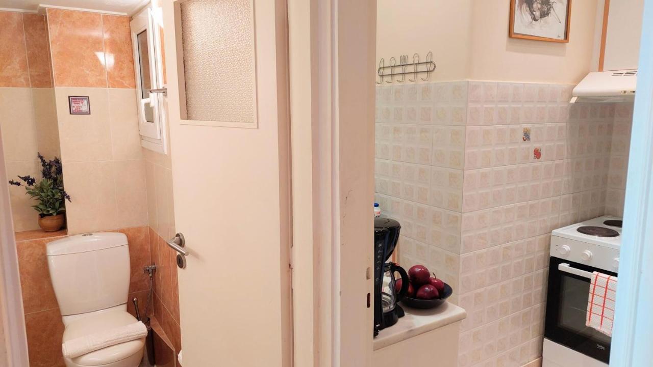 Lovely Apartment In Athens Center Екстер'єр фото