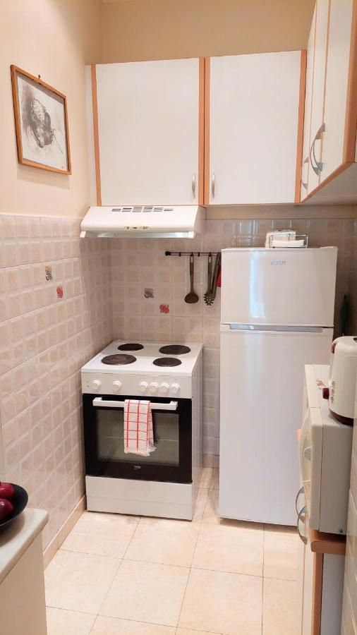Lovely Apartment In Athens Center Екстер'єр фото