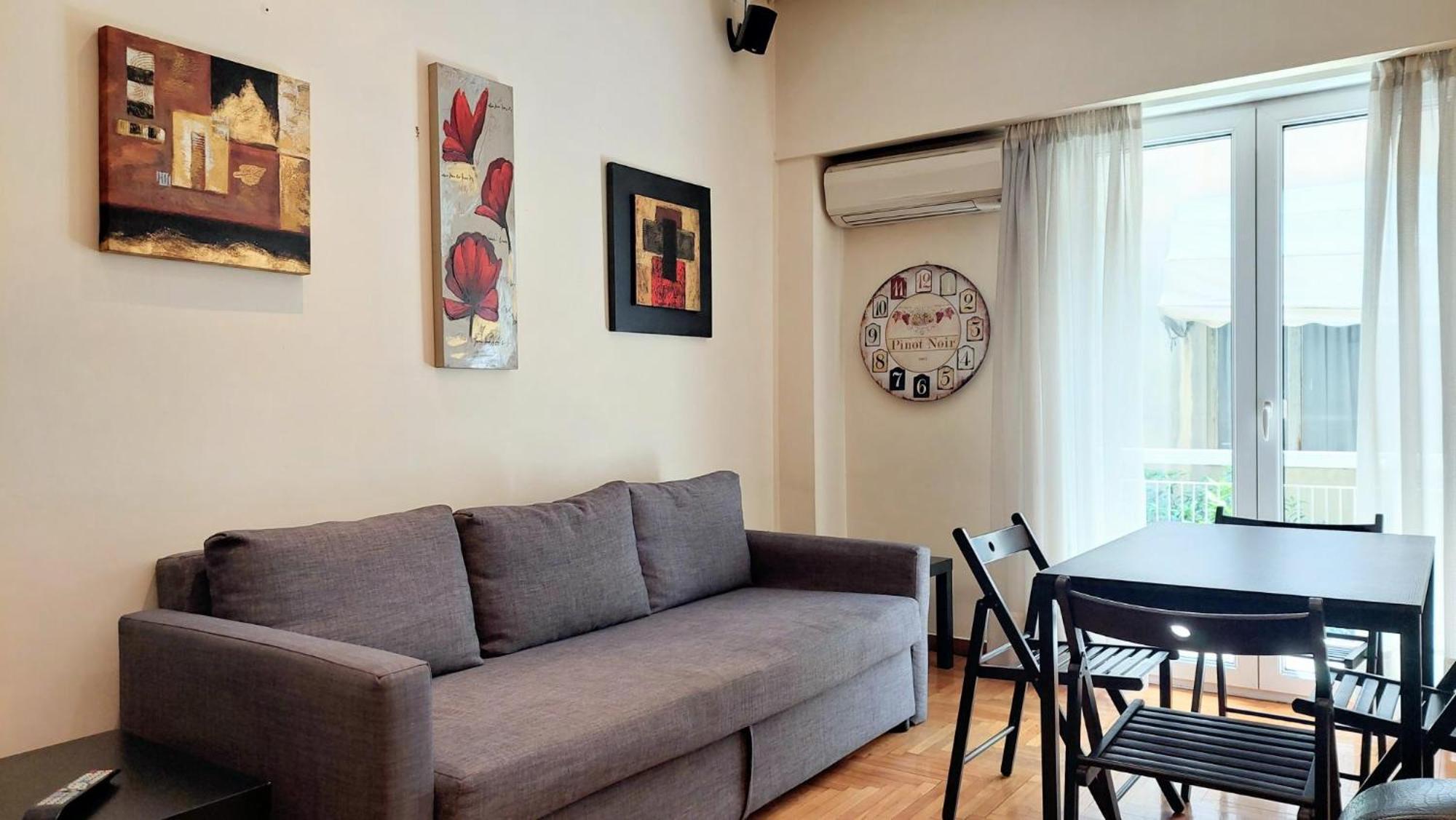 Lovely Apartment In Athens Center Екстер'єр фото