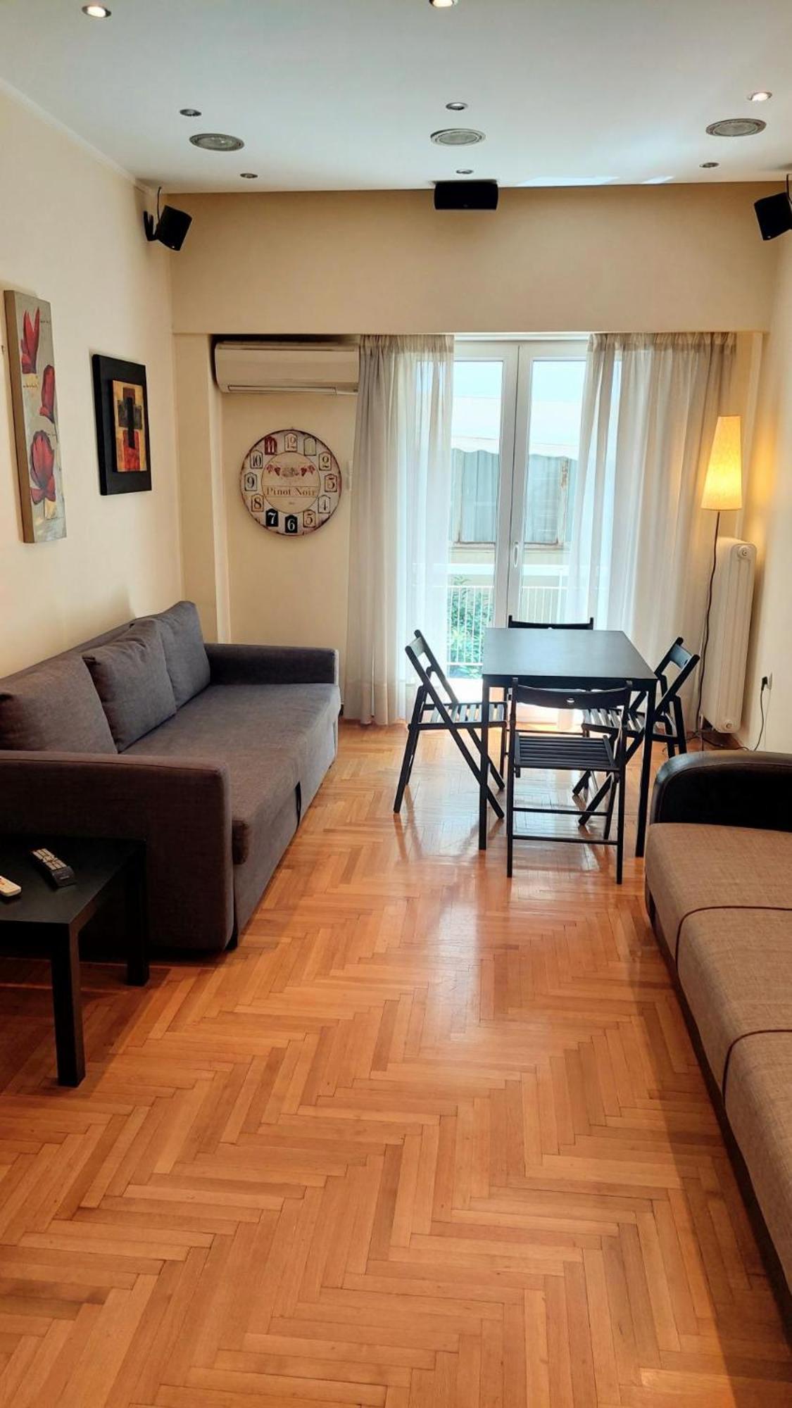 Lovely Apartment In Athens Center Екстер'єр фото