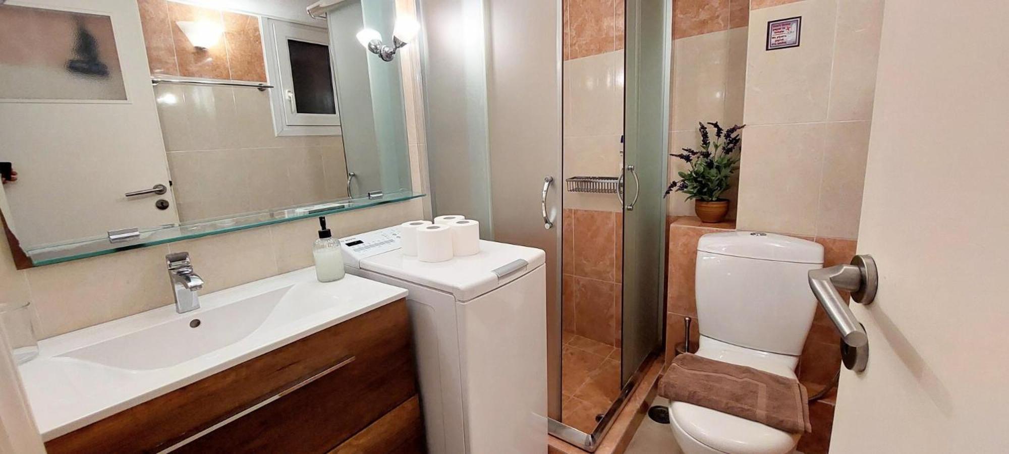 Lovely Apartment In Athens Center Екстер'єр фото